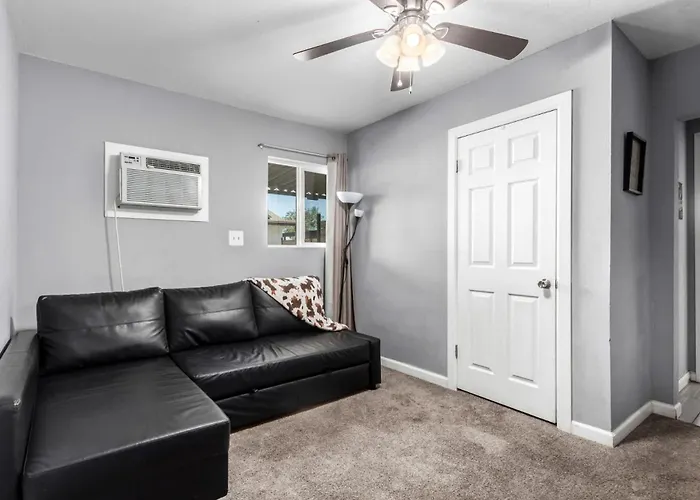 Holiday home Private 1br Peaceful Urban *